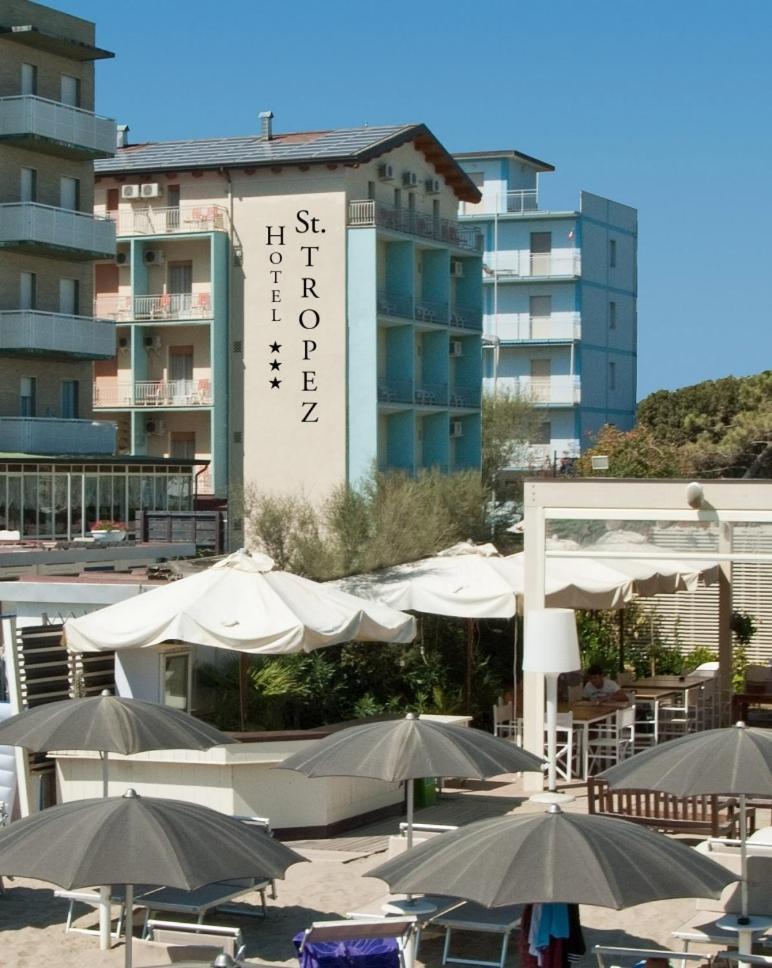Hotel Saint Tropez Spa & Restaurant リド・ディ・サヴィオ エクステリア 写真